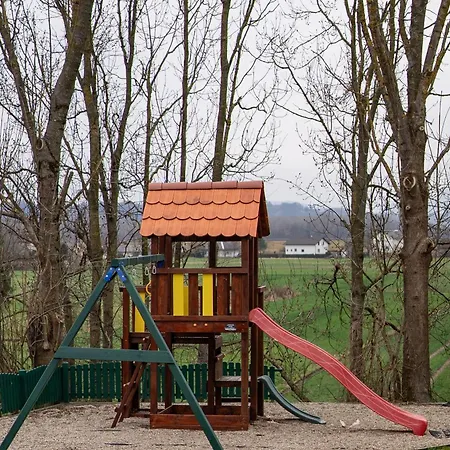 Apartmaji Babi Appartement *