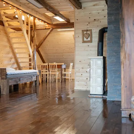 Apartmaji Babi * Markovci